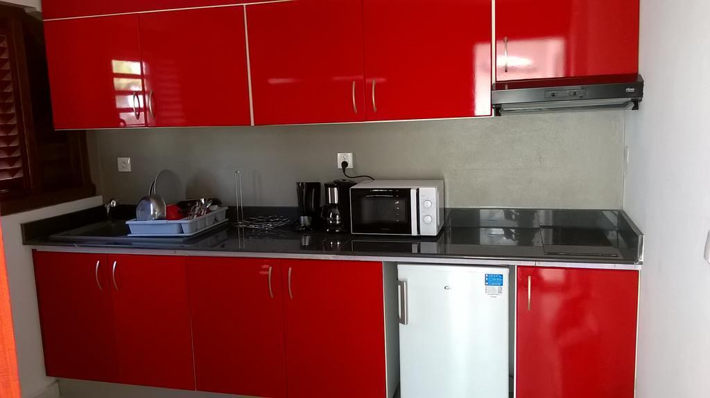 Residence Patros Сент-Анн Экстерьер фото